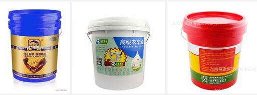 半自動(dòng)稱(chēng)重式液體灌裝機灌裝效果圖